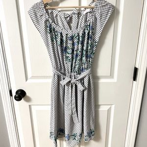 LC beautiful dress